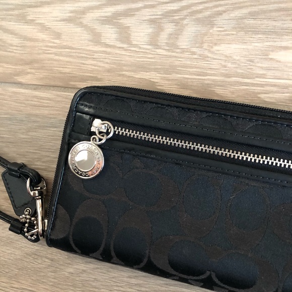 Coach Wallet Wristlet - Picture 2 of 4
